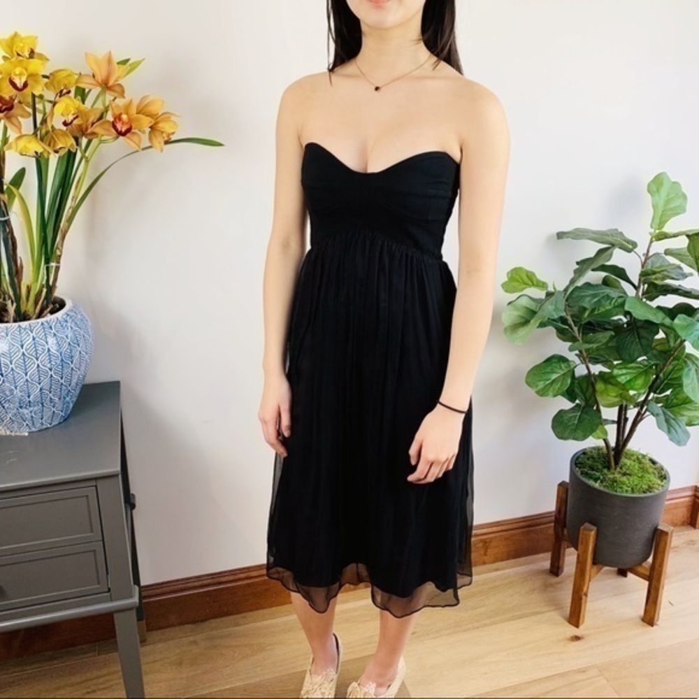 Diane Von Furstenberg black strapless dress